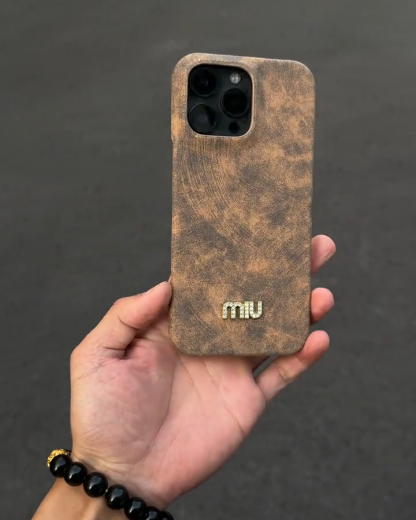 繆繆閃鑽立標翻毛皮手機殼-ZUIHANG SHOP